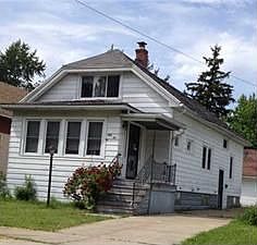 1st image of 52 Dartmouth Ave