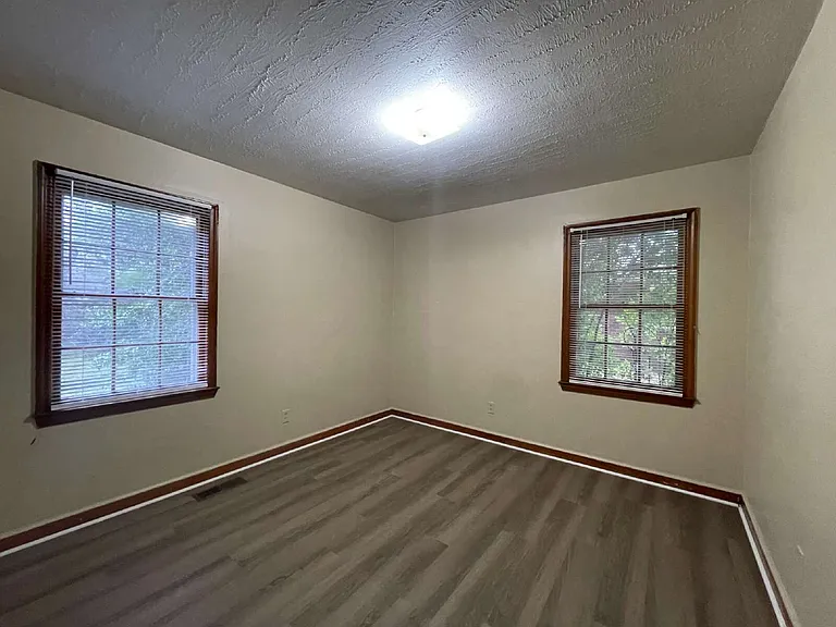 5435 S Sumac Cir — Photo 4