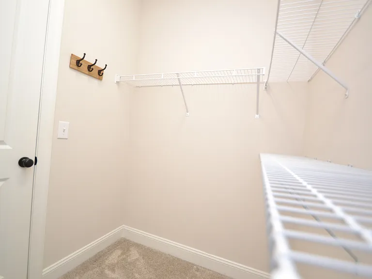820 Grafton Peak Ln — Photo 47