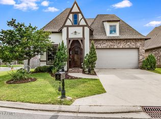 406 Old Cypress Dr, Broussard, LA 70518
