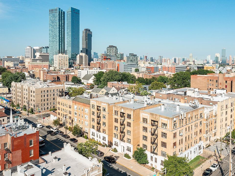 1st image of 2672 John F Kennedy Blvd APT 402