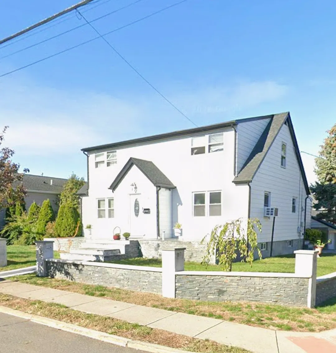 2 bed, 1200 sqft, $2,600 — Photo 1