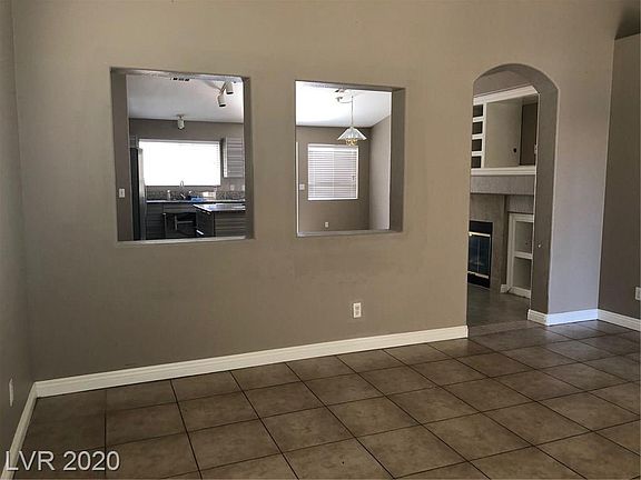 5th image of 2134 Pescara Ct