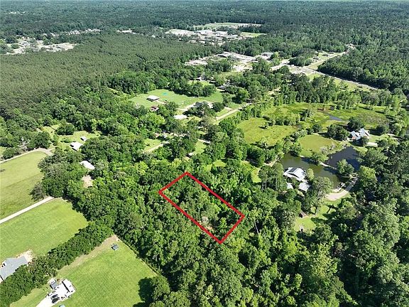 2nd image of L-3 Saucier Rd