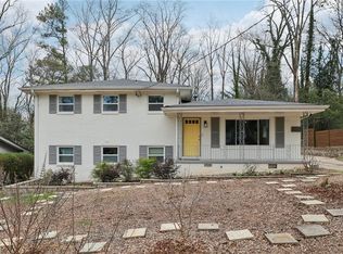 3133 Columbia Woods Dr, Decatur, GA 30032