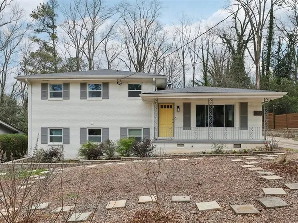 3133 Columbia Woods Dr, Decatur, GA 30032