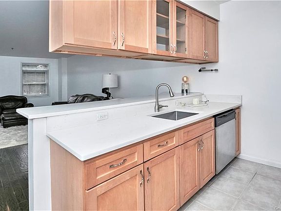 5th image of 24 Gair St