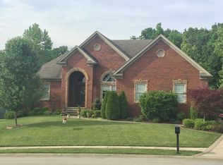 12010 Eagle Knoll Dr, Sellersburg, IN 47172