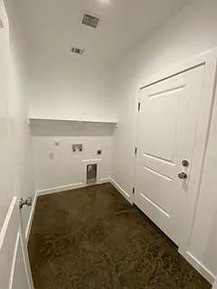 104 E Forest Ave — Photo 4