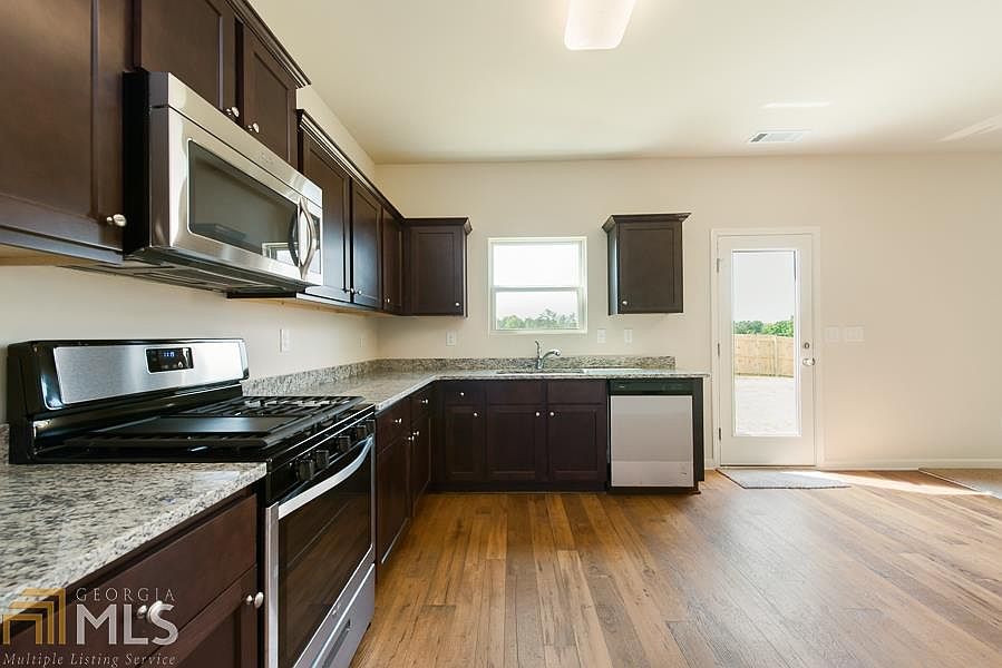 2nd image of 698 Independence Ave #387