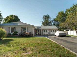 82 Sequoia Dr, Coram, NY 11727