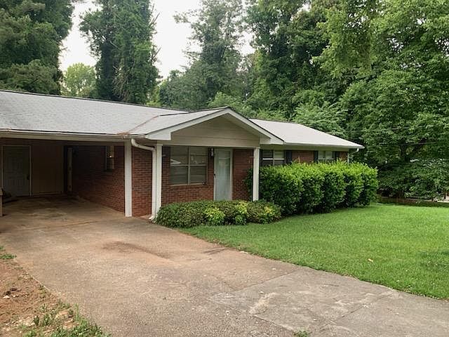 Front exterior view of 5060 Lisa Court.