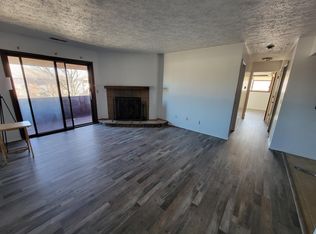 1913 Tracy Dr APT 3A, Bloomington, IL 61704