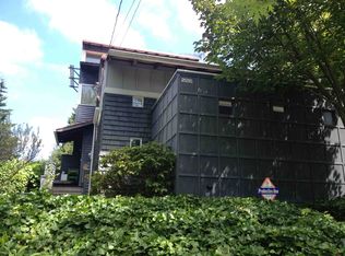 2916 NE 53rd St, Seattle, WA 98105