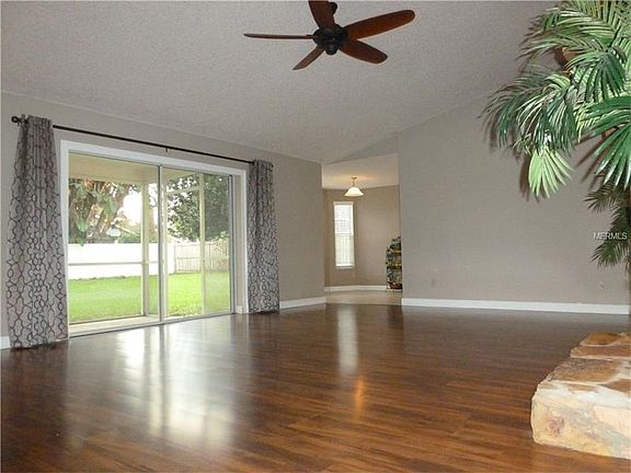 2nd image of 3449 Lake Shore Ln