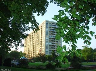 1 Bratenahl Pl APT 108, Bratenahl, OH 44108