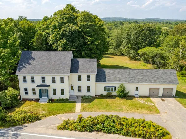 638 Post Road, Greenland, NH 03840
