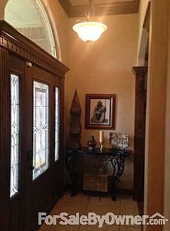 Inviting entry : Inviting entry