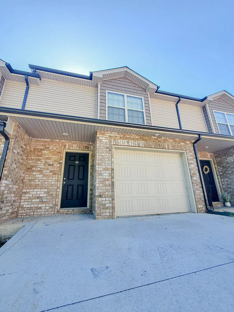 Two Bedroom with Garage on Exit 11! — Photo 1