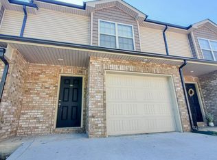 135 Country Ln Unit 103, Clarksville, TN 37043