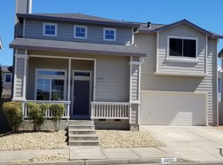 2227 Moldavite Ln, Santa Rosa, CA 95404