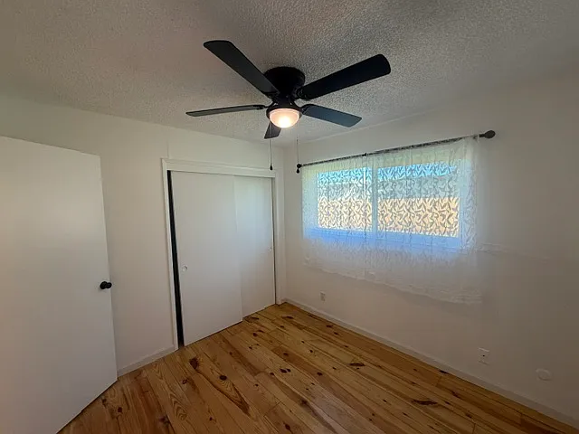 720 Merrywood Ln — Photo 12