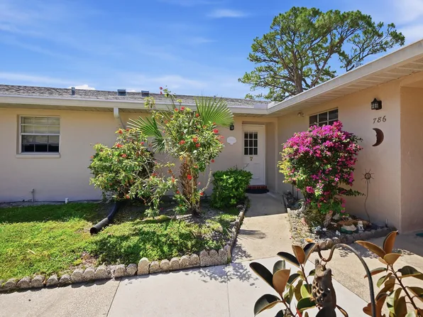 788 Nantucket Circle, Greenacres, FL 33467