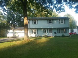 1910 Wendy Ln, Poland, OH