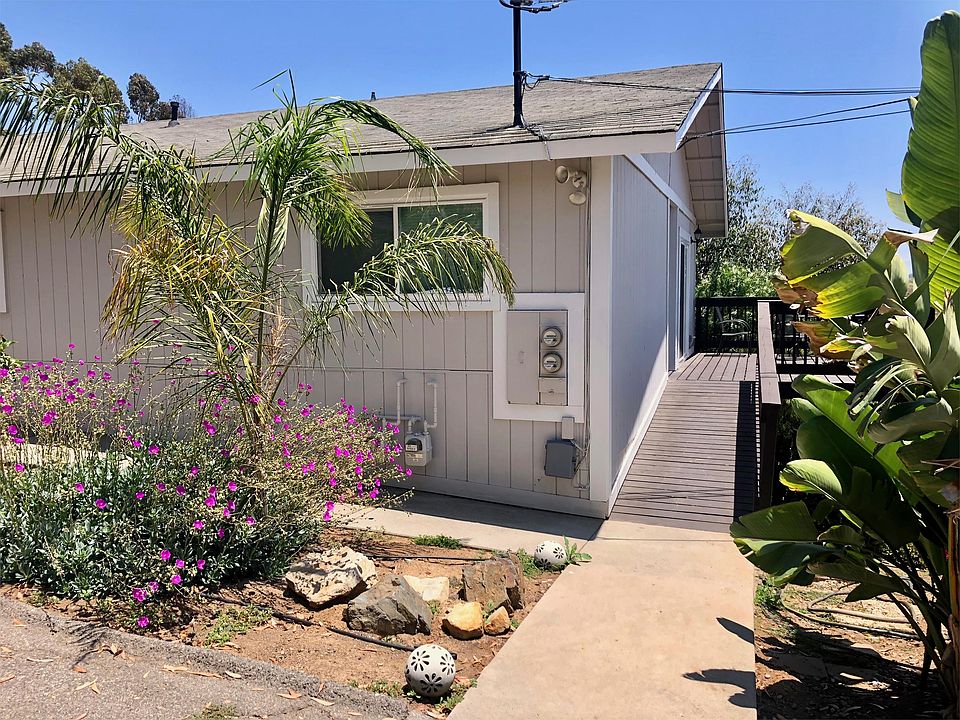 Shirley A - Front Deck Entrance to Unit - 20190619