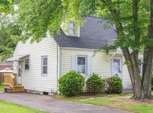 246 Breckwood Blvd, Springfield, MA 01109