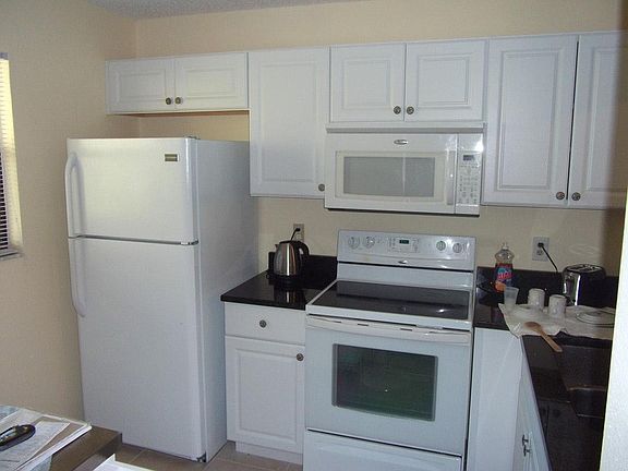 5th image of 9291 Central Park Dr