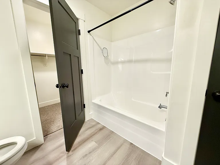 1348 E 900 S — Photo 15