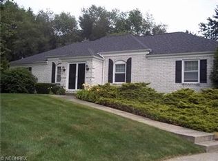 4795 & 4799 La Burnum Dr, Akron, OH 44319