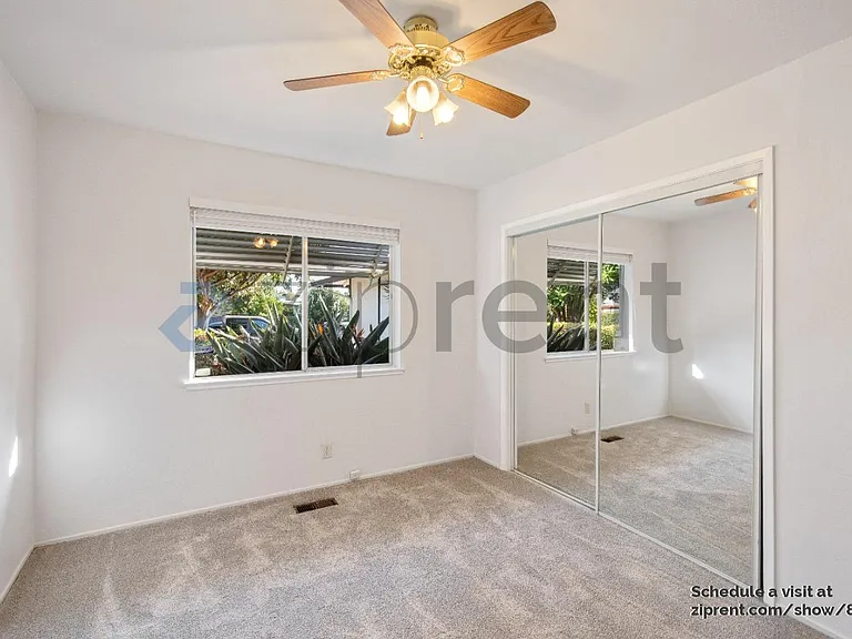 1657 Kingman Ave — Photo 13