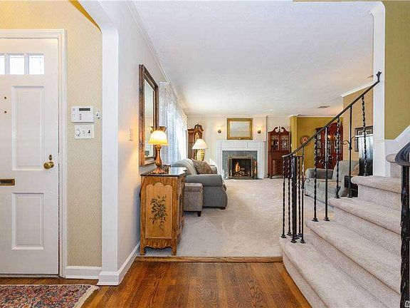2nd image of 125 Arthur St