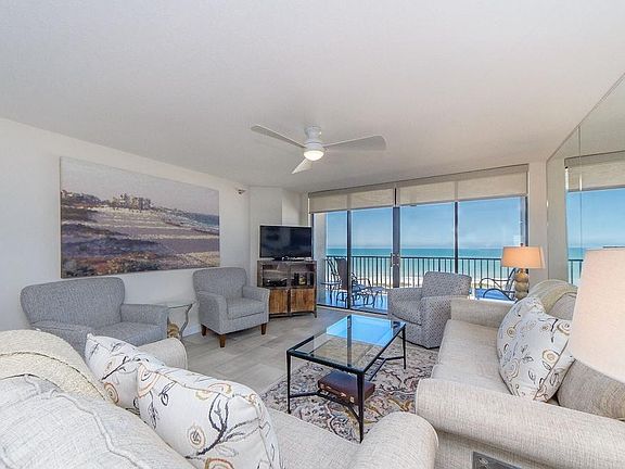 3rd image of 1290 Gulf Blvd APT 1106