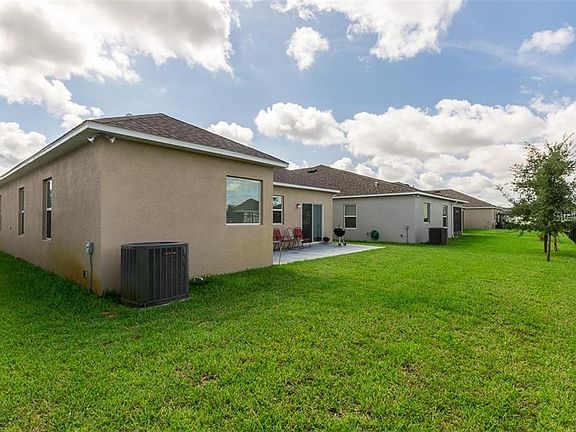 3rd image of 469 Sardinia Cir