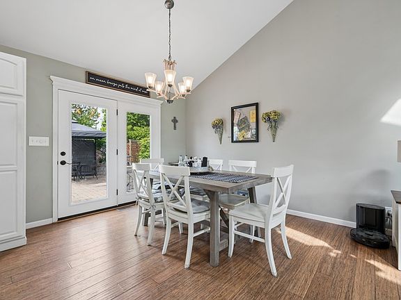5th image of 1351 Reva Ln