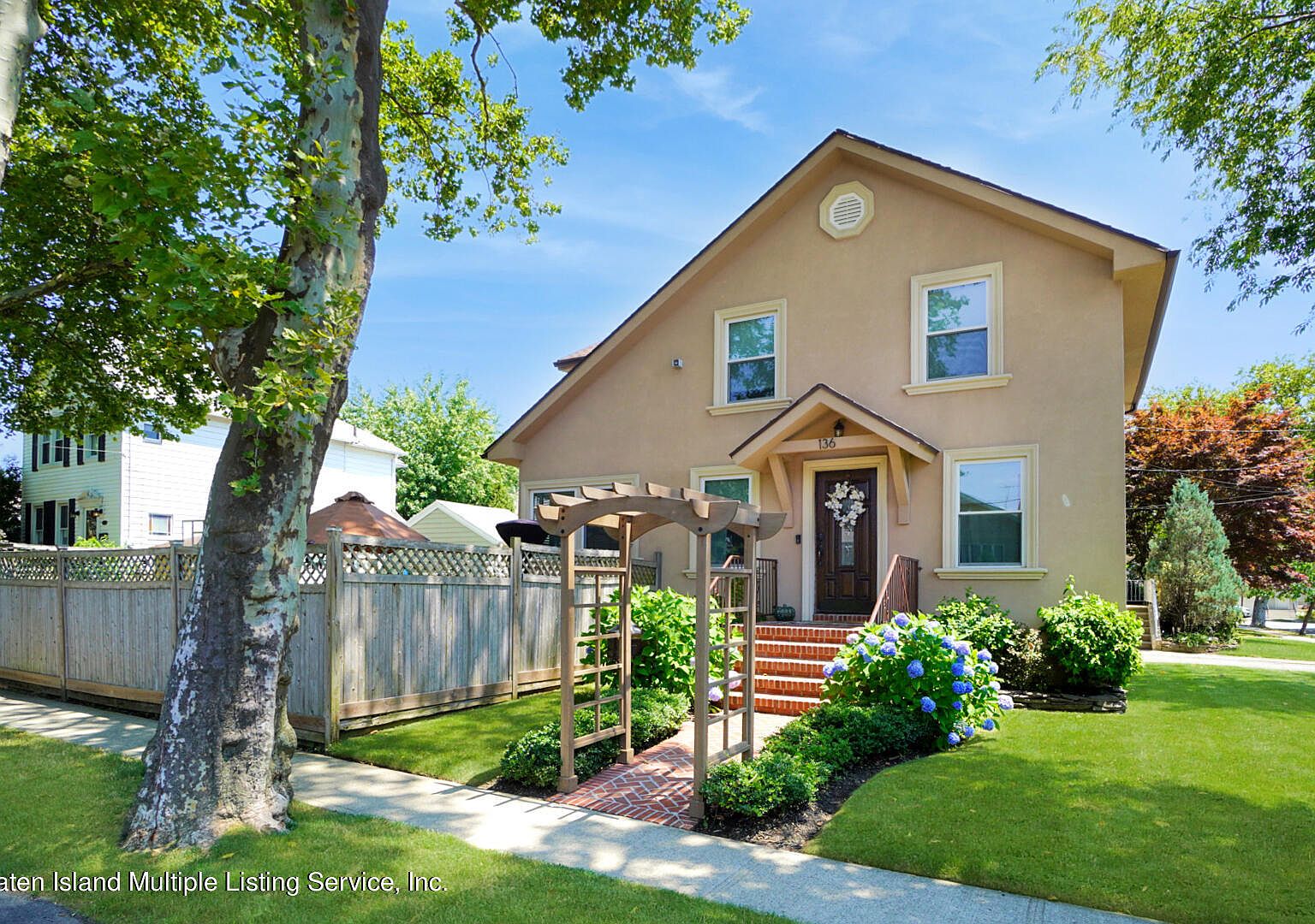 136 9th St, Staten Island, NY 10306 Zillow