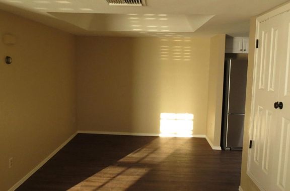 3rd image of 8157 N Gibraltar Dr