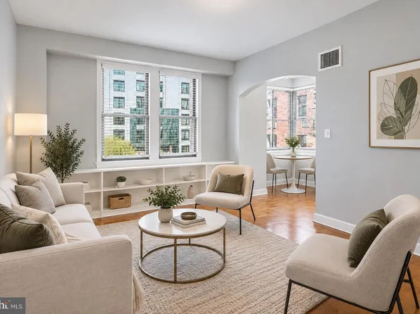 2515 K St NW APT 312, Washington, DC 20037