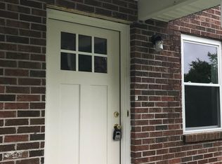 199 Rockingham Rd APT 9, Johnson City, TN 37615