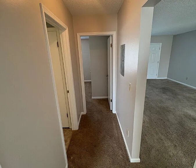 1651 S Burkwood Ct #C — Photo 8