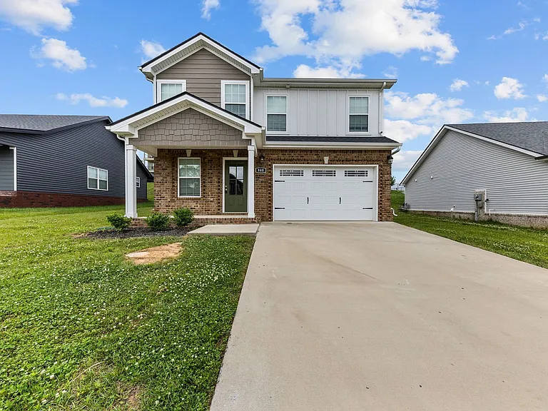 840 Lillian Grace Dr — Photo 4