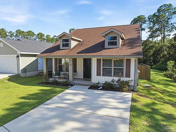 3rd image of 331 Cardinal Cove Ct