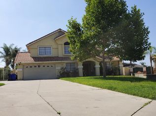 1622 W Via Verde Dr, Rialto, CA 92377