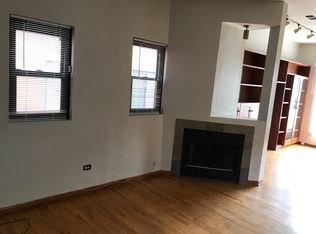 2545 N Halsted St, Chicago, IL 60614