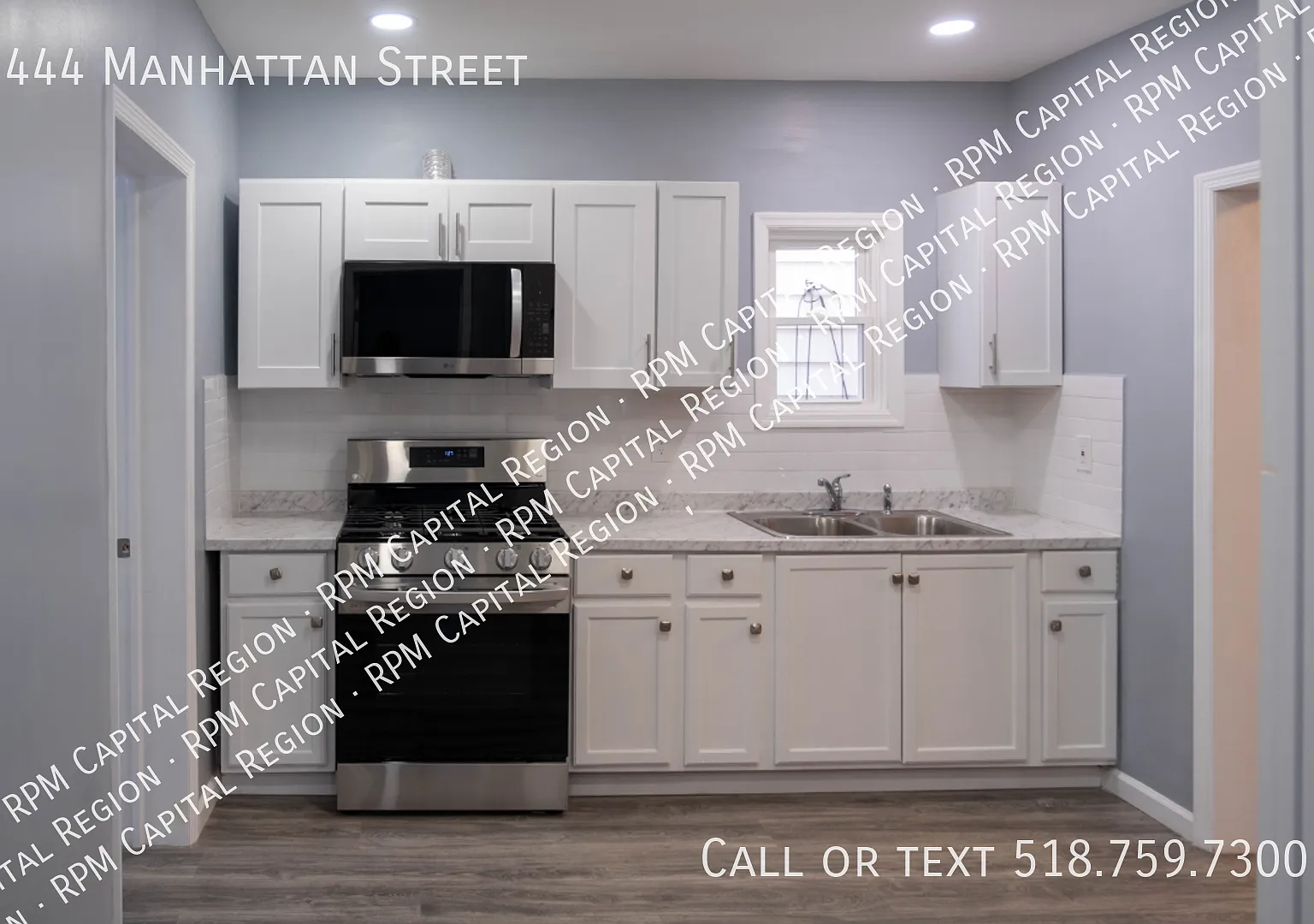 Charming 2 bedroom — Photo 1
