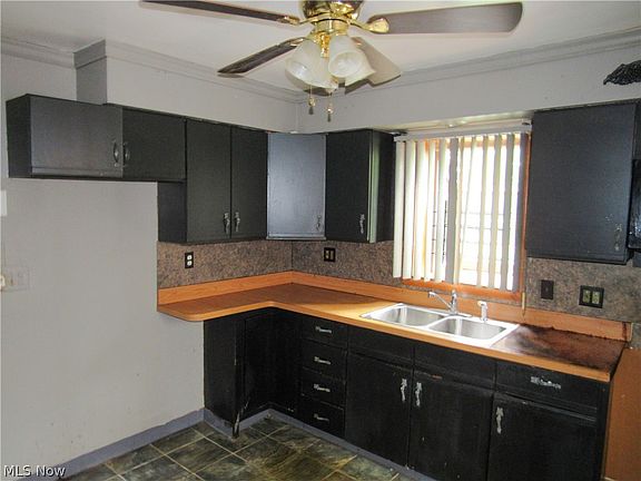 2nd image of 4067 E 187th St