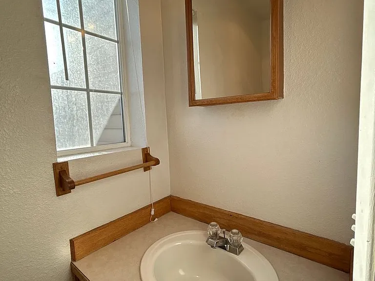 123 W Antler Ave — Photo 14